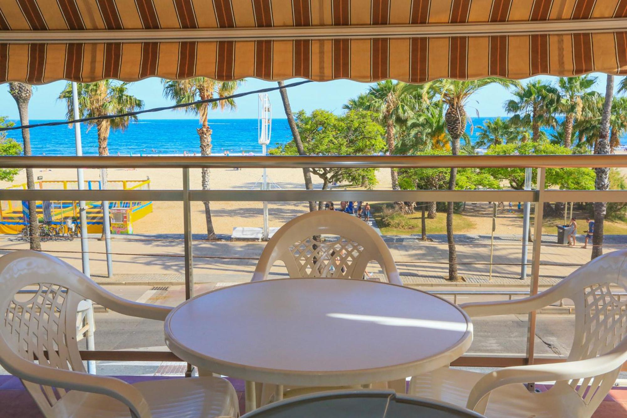 Xaloc Only Families Apartment Cambrils Ngoại thất bức ảnh
